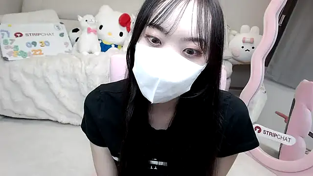 momo room online show from September 30, 10:31 am