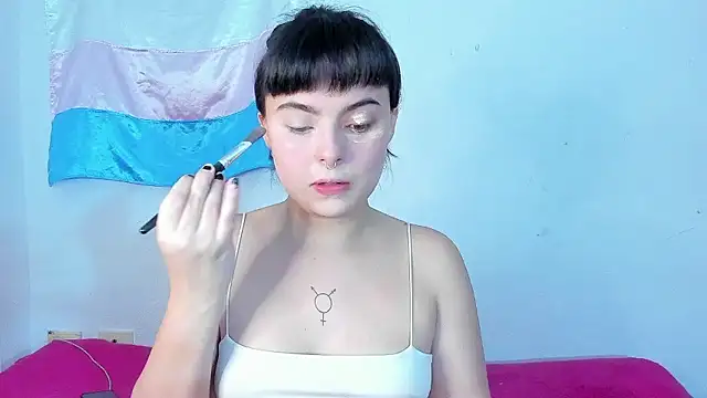 elizabethtaylorxxx online show from January 17, 8:23 pm