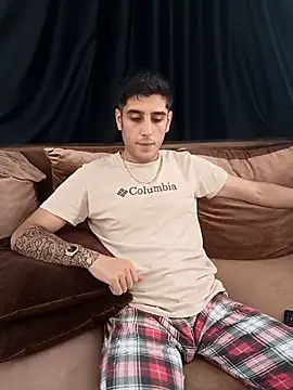 arenn1997 online show from September 13, 12:16 pm