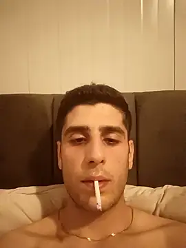 arenn1997 online show from March 4, 12:05 am