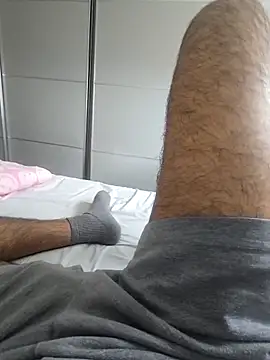 Snapshot of Hardmard chatting on April 3, 2:59 pm Hardmard online show from April 3, 2:59 pm