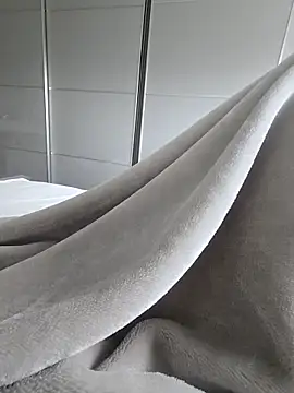 Snapshot of Hardmard chatting on April 14, 3:51 pm Hardmard online show from April 14, 3:51 pm