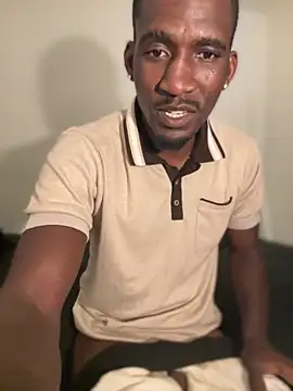 ColdAssXav93 online show from February 24, 6:44 am