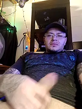 Snapshot of LalitovAnel chatting on February 11, 2:03 am LalitovAnel online show from February 11, 2:03 am