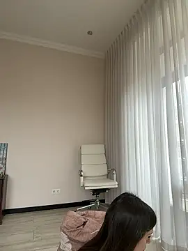 Hott Lolla online show from February 5, 7:39 am