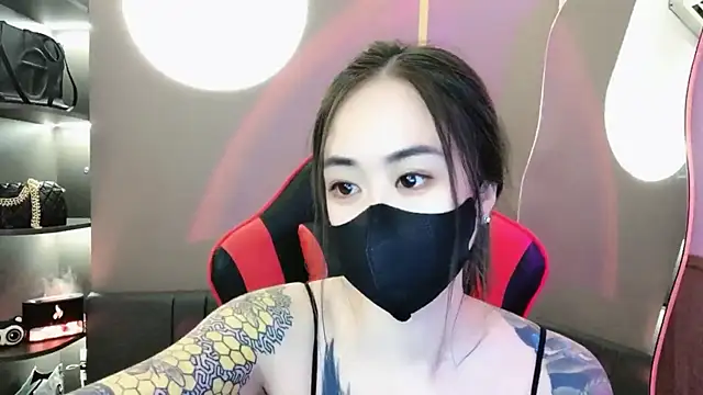 witch-39 online show from December 18, 3:04 am