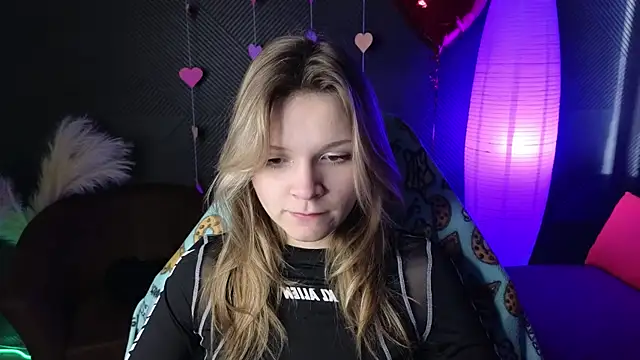 LitaBrom online show from February 19, 8:01 am