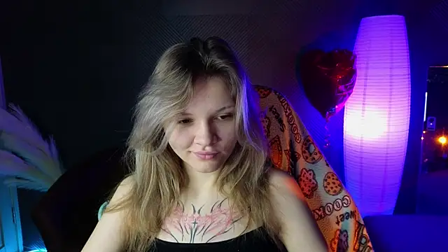 LitaBrom online show from March 18, 12:49 am