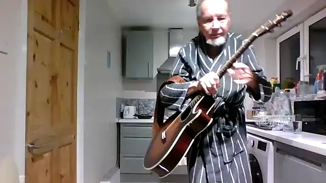 jimmybenido online show from January 11, 5:40 pm