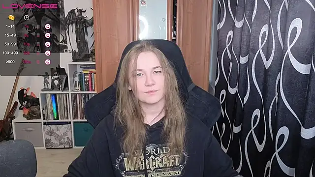 stellablondy online show from June 14, 11:56 am