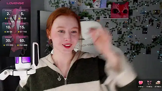 Snapshot of Meow_babe chatting on December 20, 5:57 am Meow babe online show from December 20, 5:57 am