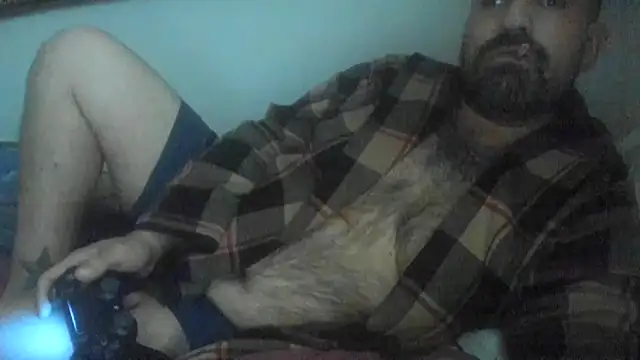 chubbycloudybottom online show from November 8, 4:29 pm