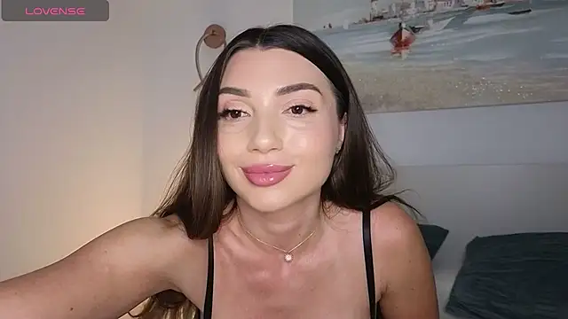 ReyaSophia online show from April 12, 9:31 pm