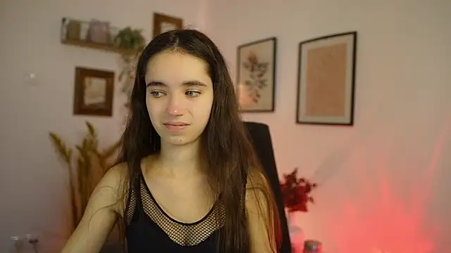 Gia Paige18 online show from October 10, 8:57 am