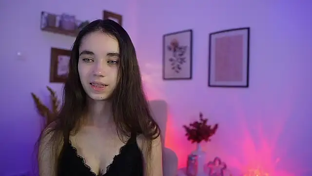 Gia Paige18 online show from November 20, 2:17 pm