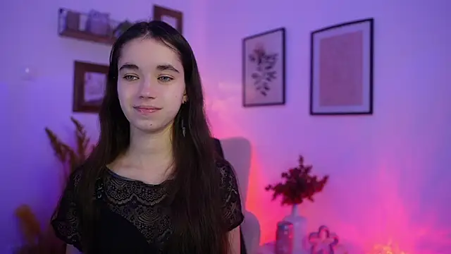 Gia Paige18 online show from November 25, 2:17 pm