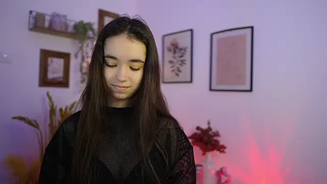 Gia Paige18 online show from January 15, 2:21 pm