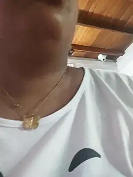 ELLA KELLY online show from March 22, 11:42 am