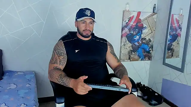 Cristian Walker online show from February 5, 9:07 pm
