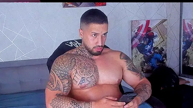 Cristian Walker online show from April 11, 12:04 am