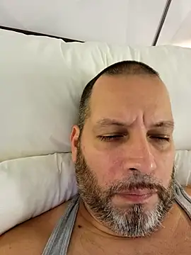 Just2much online show from December 4, 3:05 am