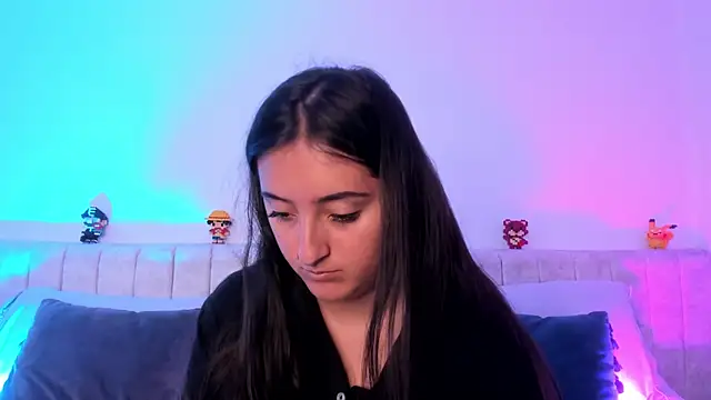 Kathia Morelli online show from March 6, 1:03 pm