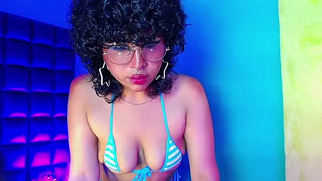 kuromi69 online show from March 2, 5:14 pm