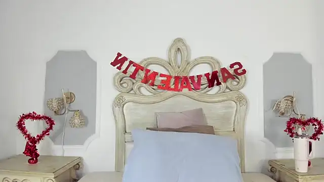 Sara  Williams online show from February 14, 3:43 am