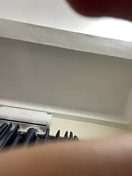 Louis Baby online show from February 23, 7:00 am