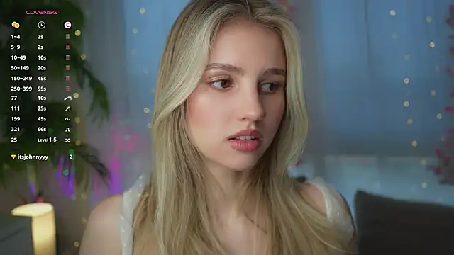 Fluffy-Angel online show from January 26, 7:53 am