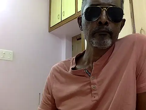 Lookin4Kinky Partner online show from December 20, 1:07 pm