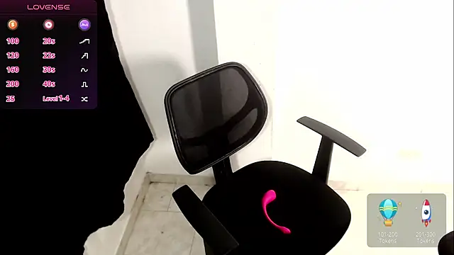 vanne summer  online show from February 22, 11:14 pm