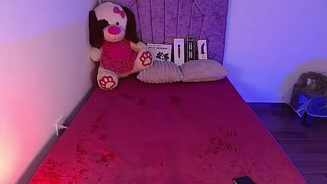 Snapshot of fluffy_peit16 chatting on November 28, 12:35 am fluffy peit16 online show from November 28, 12:35 am