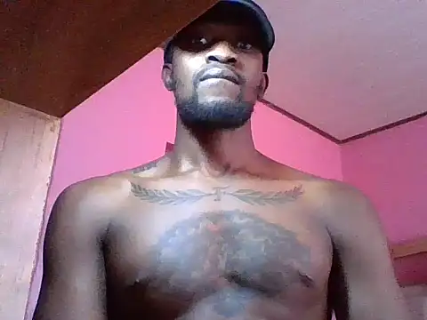 Snapshot of Tonedom chatting on October 17, 10:07 am Tonedom online show from October 17, 10:07 am