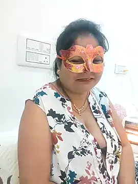 BBW HOT COUPLE online show from December 21, 2:15 pm