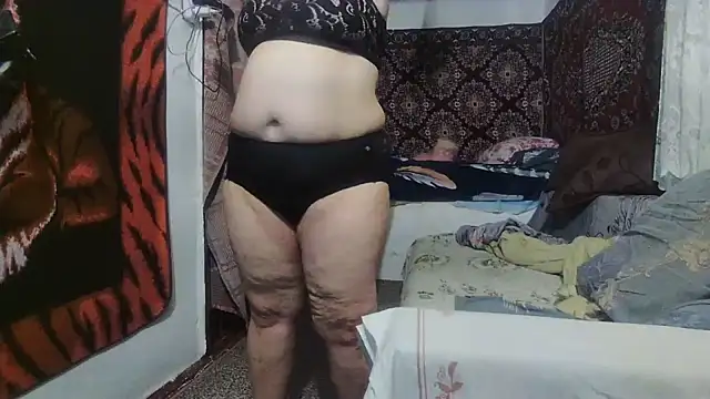 NataliiaRosa54 online show from October 8, 3:15 am