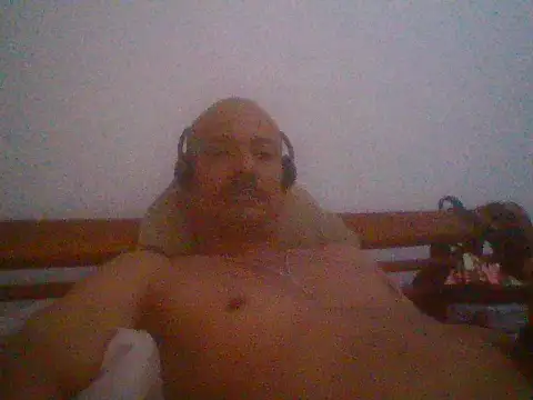 Snapshot of snoppie chatting on February 2, 6:06 pm snoppie online show from February 2, 6:06 pm