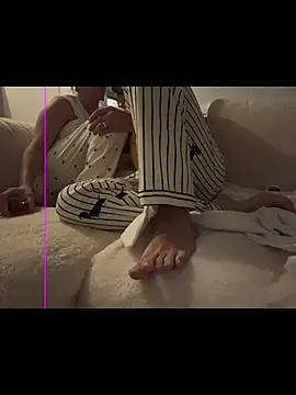 Snapshot of VesperMoonMist chatting on December 2, 7:09 pm VesperMoonMist online show from December 2, 7:09 pm