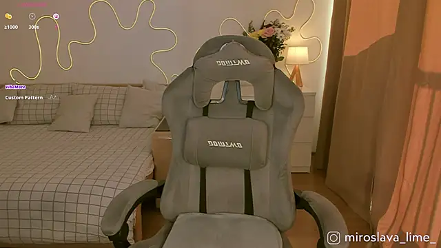 MiroslavaLime online show from March 19, 5:41 am