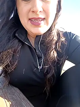 GatitaXD27 online show from February 3, 12:57 pm