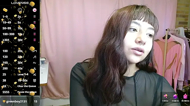 emitaa17228o online show from December 8, 7:54 pm