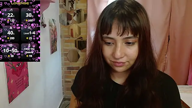 emitaa17228o online show from February 3, 9:29 pm