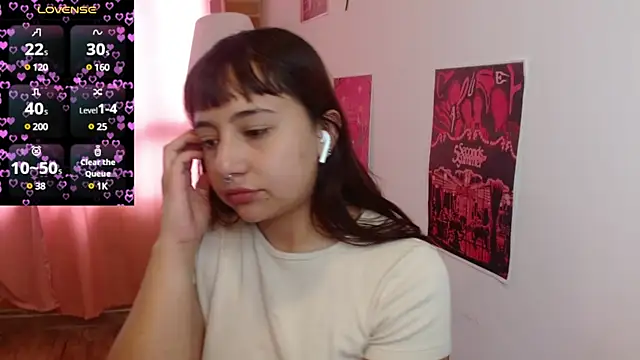 emitaa17228o online show from March 8, 6:37 pm