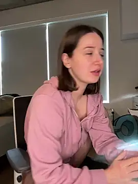 nerdynina online show from March 9, 7:05 pm