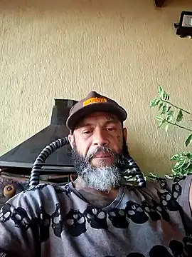 Snapshot of 1245mask chatting on May 26, 4:58 pm 1245mask online show from May 26, 4:58 pm