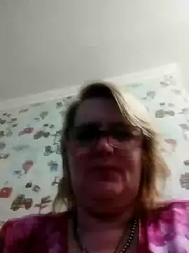 Forest-Lady online show from February 16, 3:38 pm