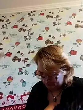 Forest-Lady online show from March 7, 1:29 pm