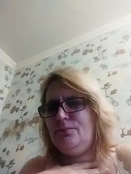 Forest-Lady online show from October 26, 9:26 am