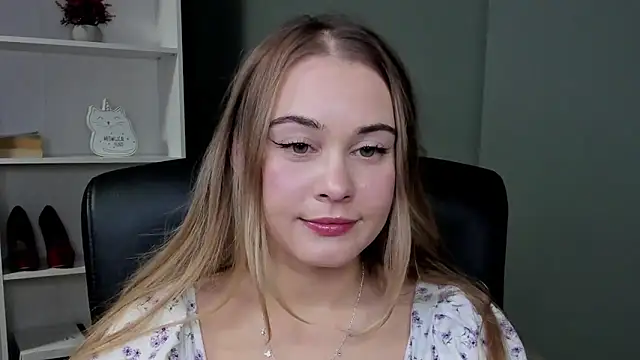 kitty valeria online show from January 15, 9:51 pm