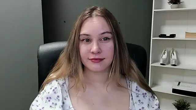 kitty valeria online show from March 18, 9:51 pm